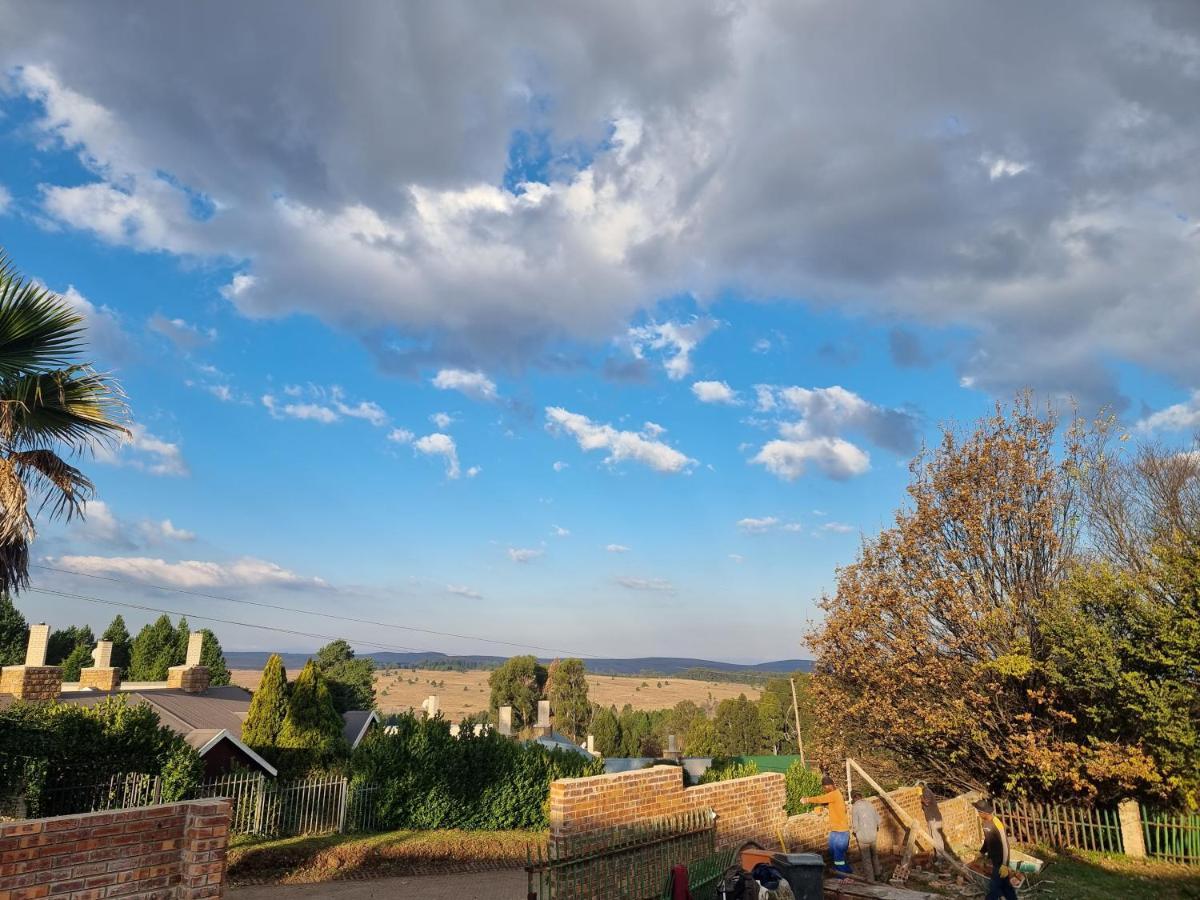 Valley View Dullstroom - Check In At The Highlander Hotel Exteriér fotografie